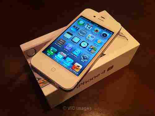 BUY BRAND NEW LATEST APPLE IPHONE 4S 64GB UNLOCKED SIM FREE