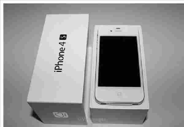 Apple Iphone 4S,Ipad2,Canon EOS 5D,Nikon D7000