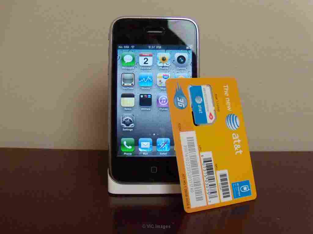 Buy New Release Apple Iphone 4S 32GB/64GB