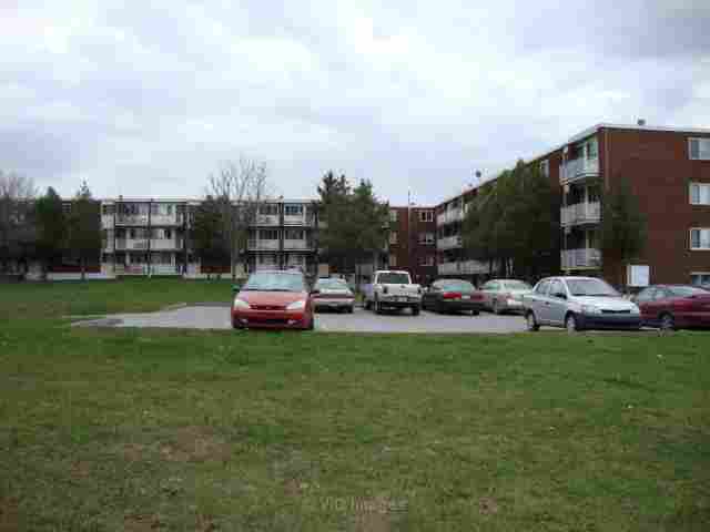 All inclusive one bedroom apartment available now -AYLMER