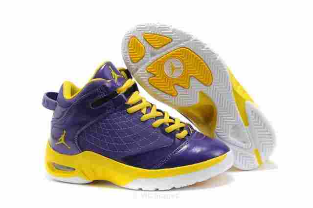 www.newsneakerswholesale.com buy jordan shoes online from China