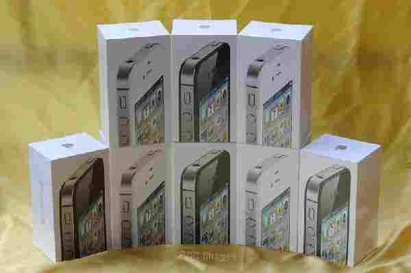For Sell : Brand New Apple Iphone 4S 5 32GB, Apple iPhone 4 32 GB