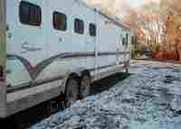 1997 Sundowner 38Ft Horse Trailer