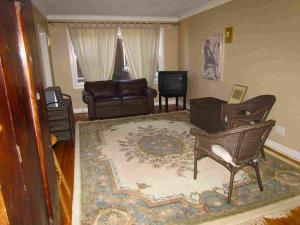 3BD 1BTH townhouse westboro-HamptonPark $1650 plus utilities