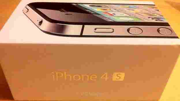 BUY 2 GET 1 FREE Apple iPhone 4S Unlocked $350
