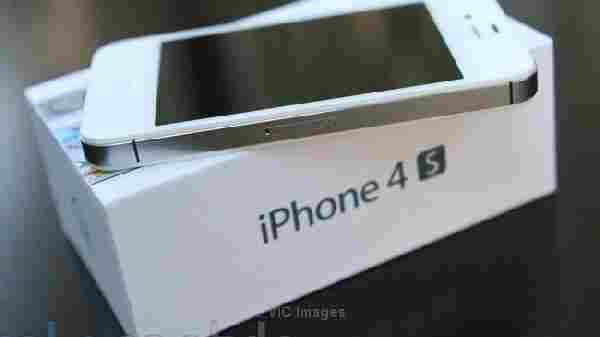 XMAS PROMO...Brand new Apple iphone 4S 64GB, Blackberry Bold Torch 9900 for 450USD