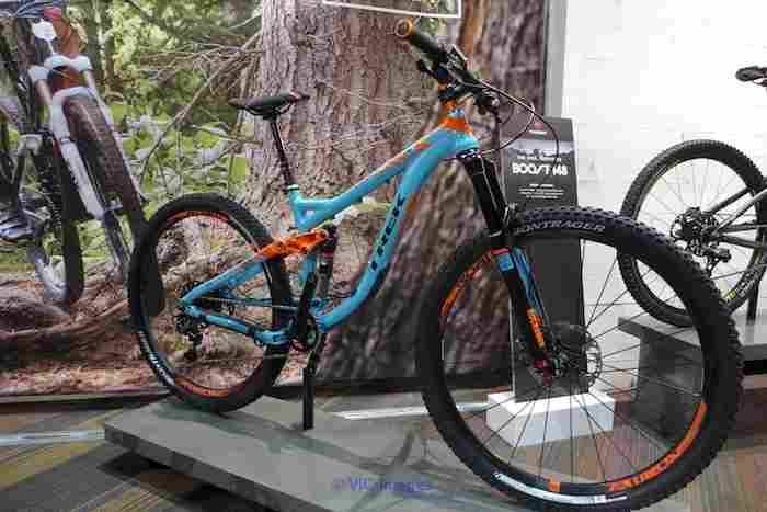 2015 specialized bike,cannodales bike,trek bike.