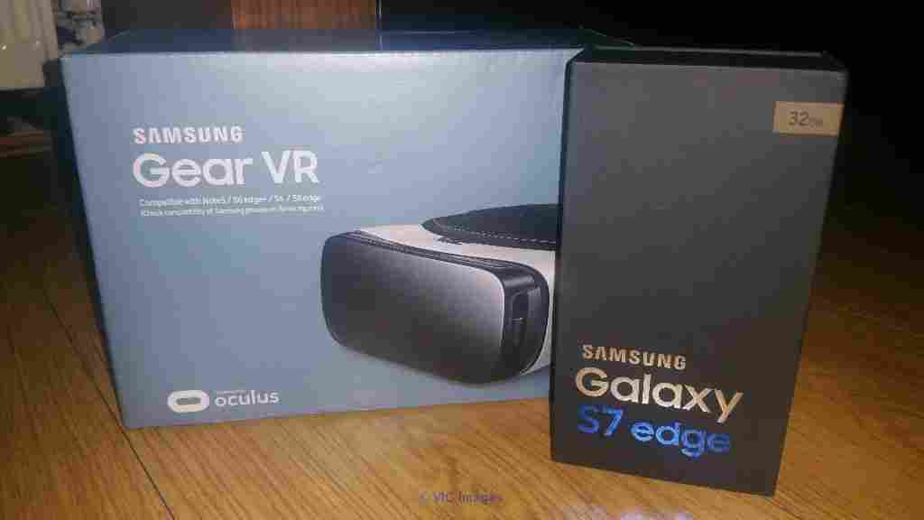 Samsung Galaxy S7 Edge 32GB + Gear VR $500