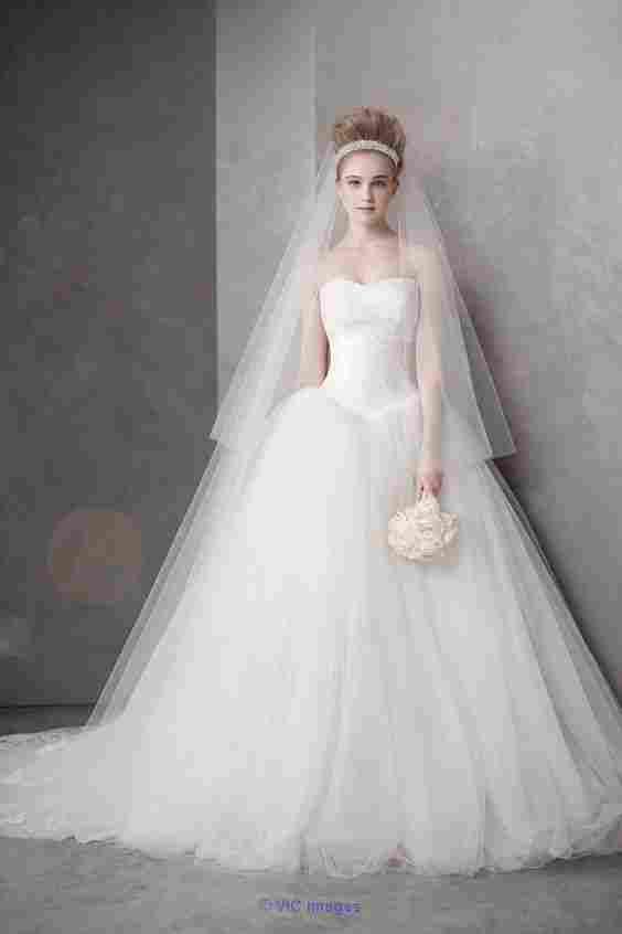 Specially tailored bridal gowns shop online now.