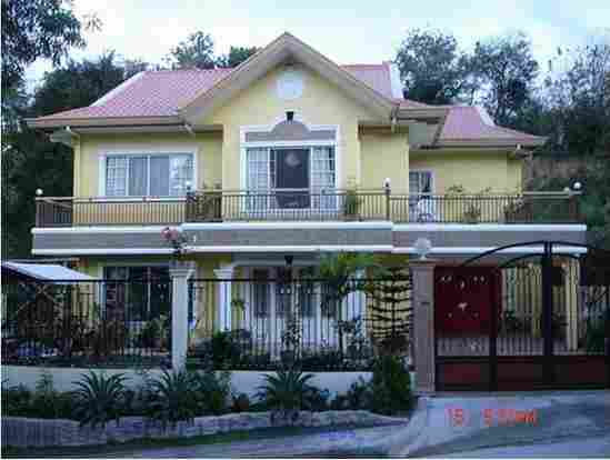 An Urban Getaway To Complement Nature with this Charming 4 Bedrooms