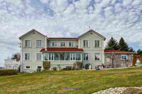 Home For Sale At King Ontario