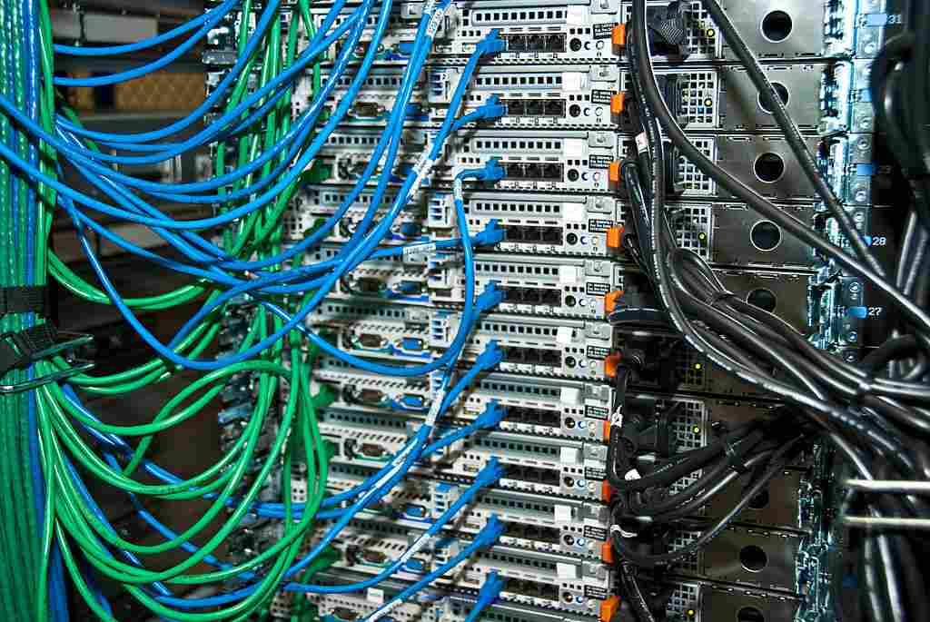 Hire Structure Cabling Experts In Toronto