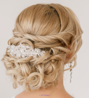 Get The Desired Haircut In Toronto