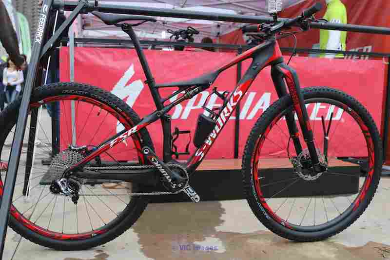 2016 SPECIALIZED STUMPJUMPER PRO 29 WORLD CUP  $ 4,000