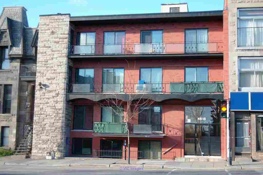 2 ½ , free Wi-Fi loft style, open room, oct 1st 670$ Mt Royal Metro