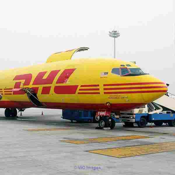 Taobao  transshipment china to Canada  USA  by DHL UPS  professional
