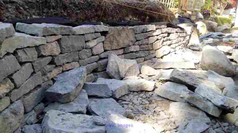 Get in touch with the best Dry stack stone Contractor in Victoria BC