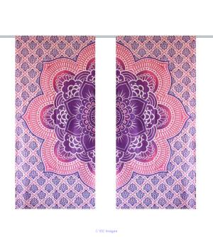 Jaw-dropping curtains from Handicrunch