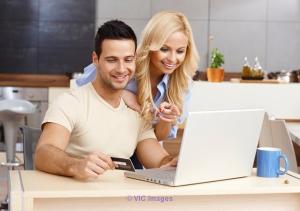 Holiday Saving Deals - Canadian Online Shopping Hub