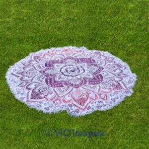 Chicest range of round beach throw by Handicrunch
