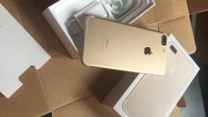 New SEALED Apple iPhone 7 32GB FACTORY UNLOCKED Gold color