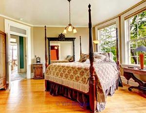 Install Moldings In Your Home
