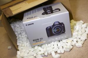 SELLING : Canon EOS 5D Mark IV,Canon EOS-1D,Nikon D850,Nikon D750,Nik