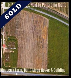 surrey farms for sale
