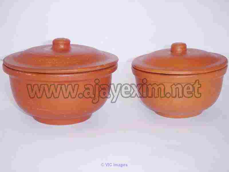 Clay Dhal Curry Pot