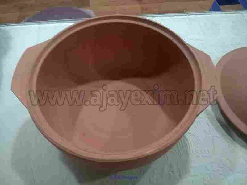 Clay Cooking Pots