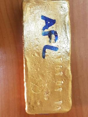 Gold Bars Purity: 95.96 or better gold nuggets and rough uncut diamond