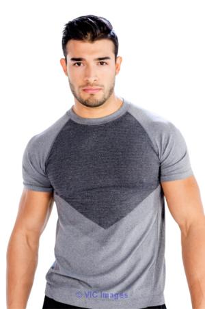 Activewear Manufacturer the best wholesale clothing distributors