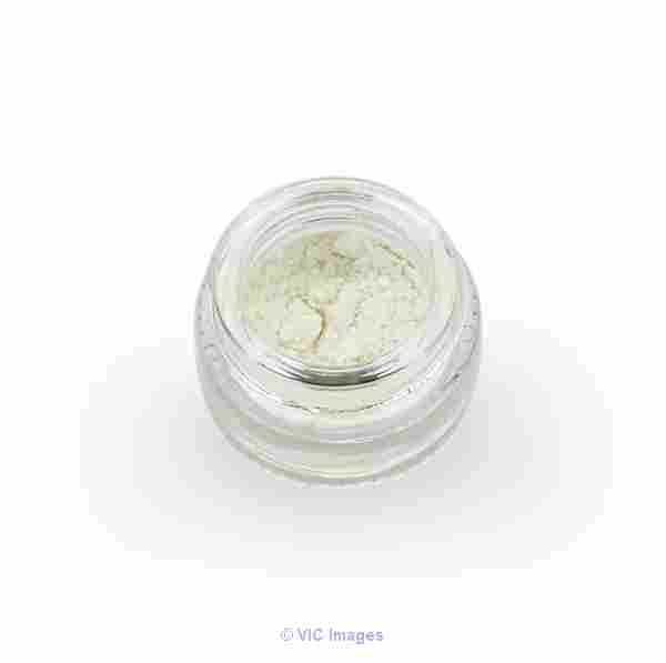 Buy Pure CBD Isolate (99.5%) 0.5 gram Online in Canada