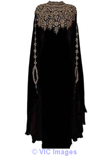 Shop Now! Mirraw offers great discounts on White Kaftans