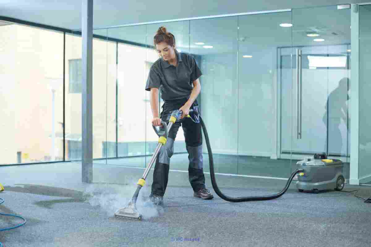Get Routine Commercial Cleaning in Ottawa