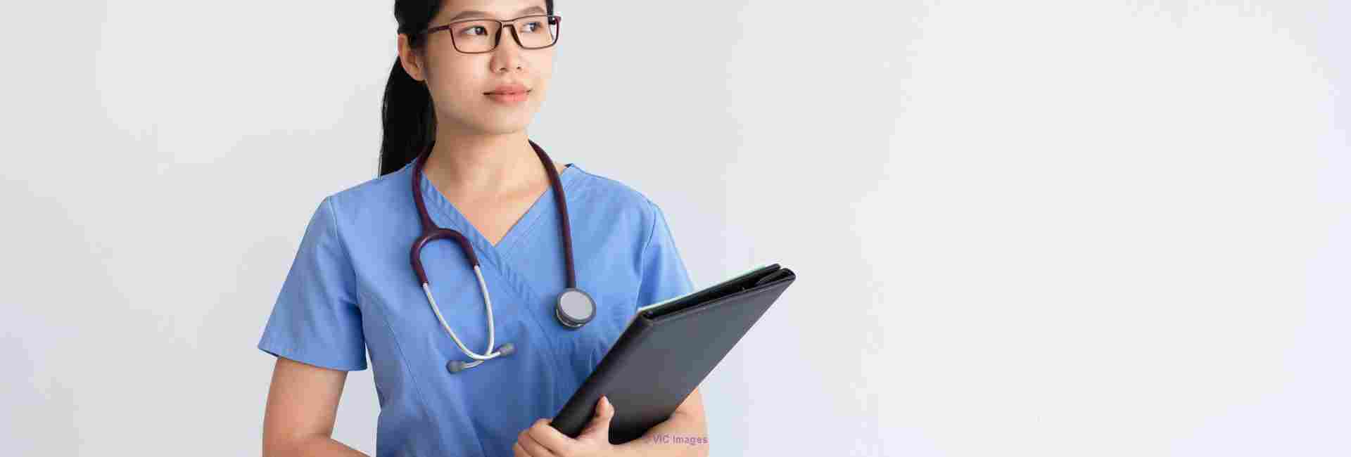 Scrubs for women | Scrubs online | Scrubs canada | Scrubs near me