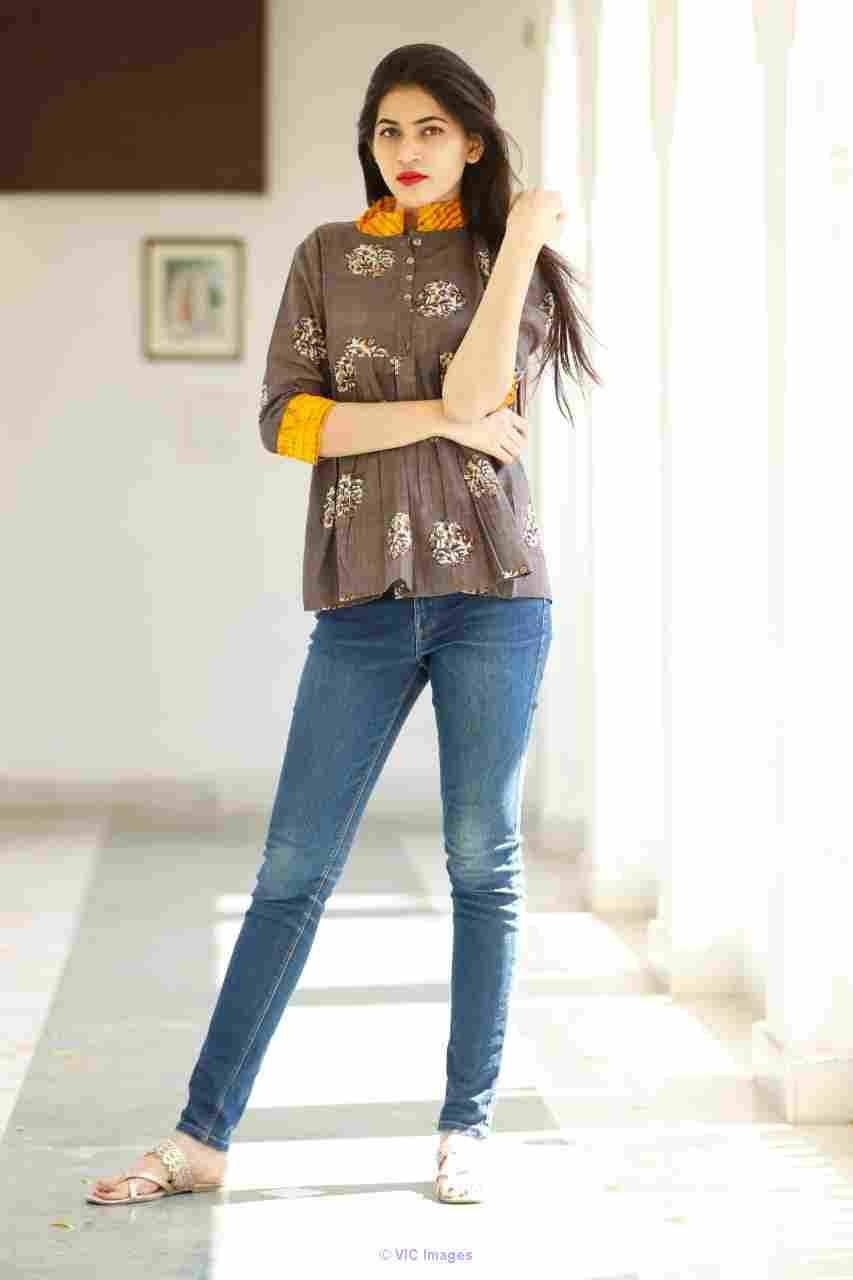 Cotton Printed Box Pleated Short Top