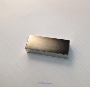 Grate Magnet: Easy Cleaning Grid Magnet - Mag Spring