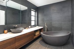 Make wow to your Bathroom with Bathroom Renovation