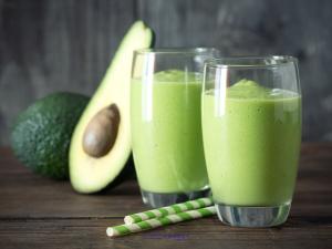Avocado - The Health Benefits of Superfoods