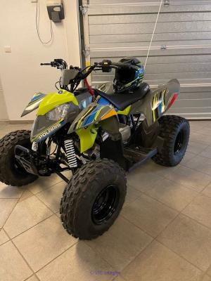 Je vends mon vtt polaris outlaw 110cc