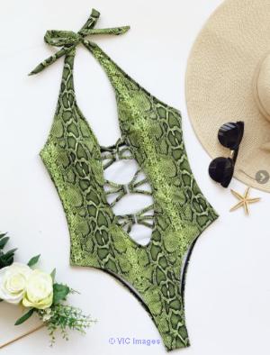 Fashion conservative one-piece swimwear