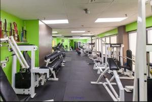 Bodies 2 Envy Fitness Studio