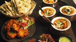 Weekend Deals in London | Popular Indian Restaurant in London | Mint