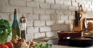 Natural and faux stone veneer and masonry supplies by Stone Selex