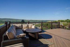 Deck Builders in Calgary | My Home Handyman