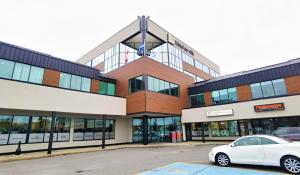 Commercial and Office Spaces for rent 2,000 to 10,000 sqft La Prairie