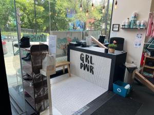 ** 3200 sqft space 2 steps away from the Festival Neighborhood ***