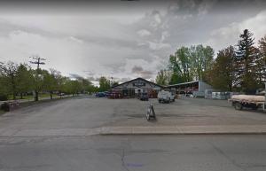 Commercial building with large land Gentilly Becancour
