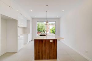 Upscale townhouse almost new in Ahuntsic